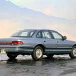Ford Crown Victoria (1992-1997) - skrzynka bezpieczników