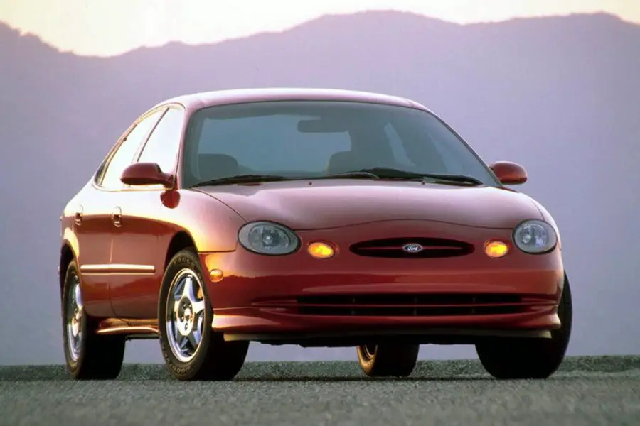 Ford Taurus (1995-1999) – Sicherungskasten