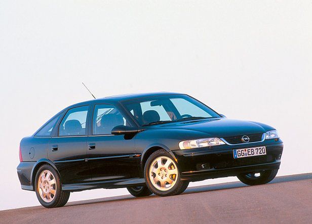 Opel Vectra B (1995-2002) – Sicherungskasten