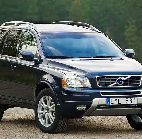 Volvo XC90 (2011) – Sicherungskasten