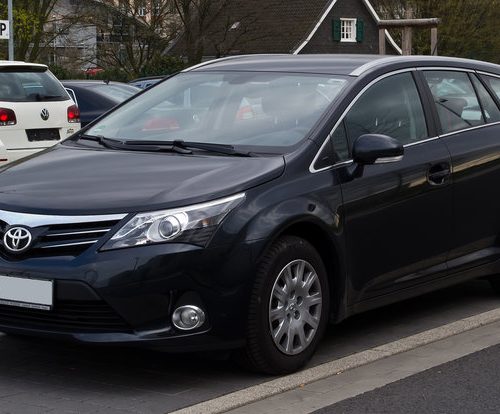 Toyota Avensis T27 (2009-2017) – Sicherungskasten