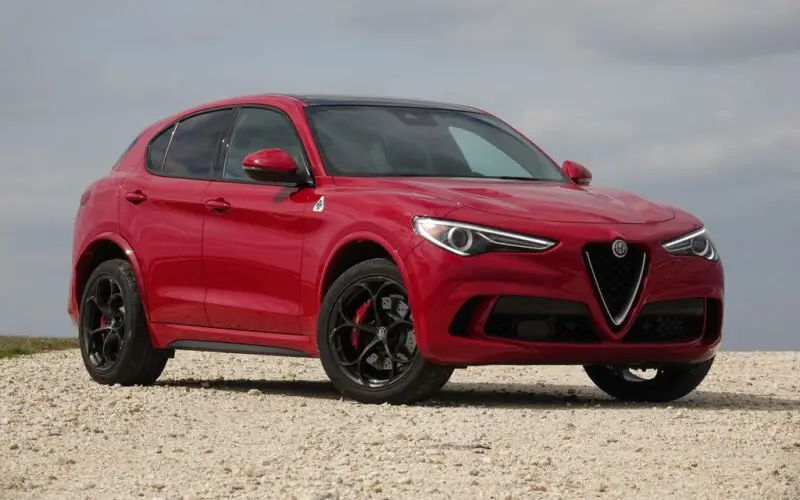 Alfa Romeo Stelvio (2017-2019…) – Sicherungskasten