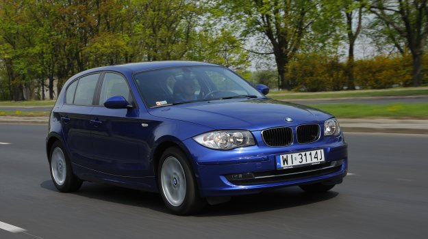 BMW 1er E81, E82, E87, E88 (2004-2013) – Sicherungskasten