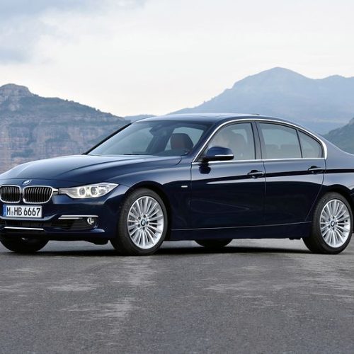 BMW 3 F30/F31/F34 (2011-2019) – Sicherungskasten