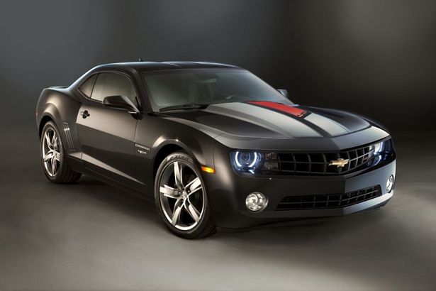 Chevrolet Camaro (2010-2015) – Sicherungskasten