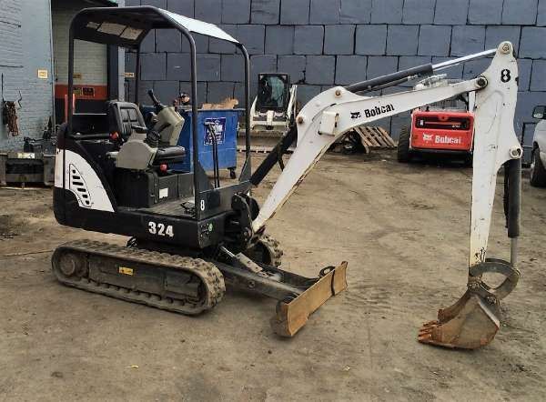 Bobcat 324 (Minibagger) – Sicherungskasten