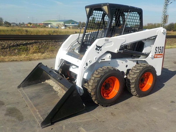 Bobcat S150 – Sicherungskasten