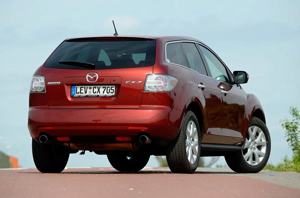 Mazda CX-7 (2010) – Sicherungskasten