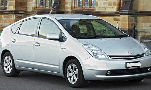 Toyota Prius XW20 (2008-2009) – Sicherungskasten