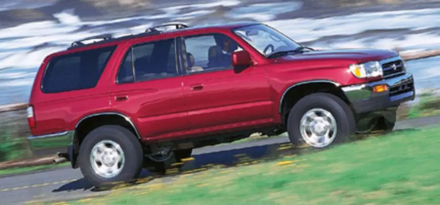 Toyota 4Runner (1996-1997) – Sicherungskasten