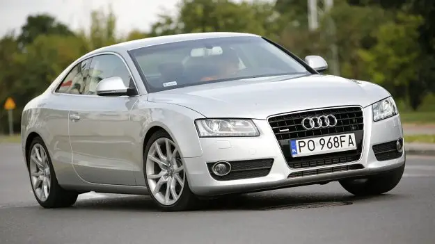 Audi A5 (8T, 8F) (2007-2016) – Sicherungskasten