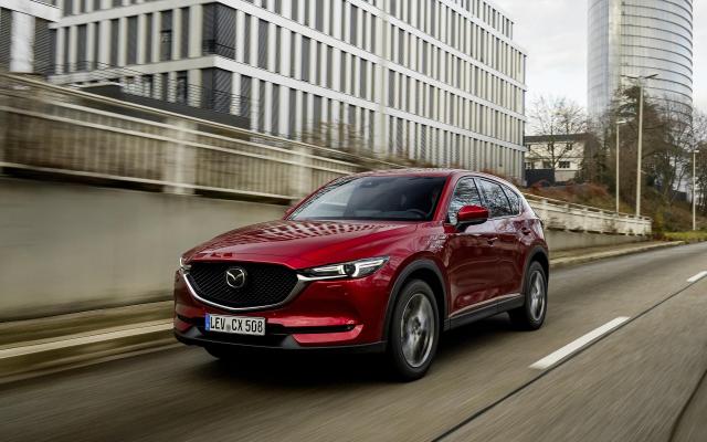 Mazda CX-5 (2021-2022) – Sicherungskasten