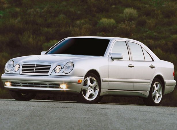 Mercedes-Benz E-Klasse W210 (1995-2002) – Sicherungskasten