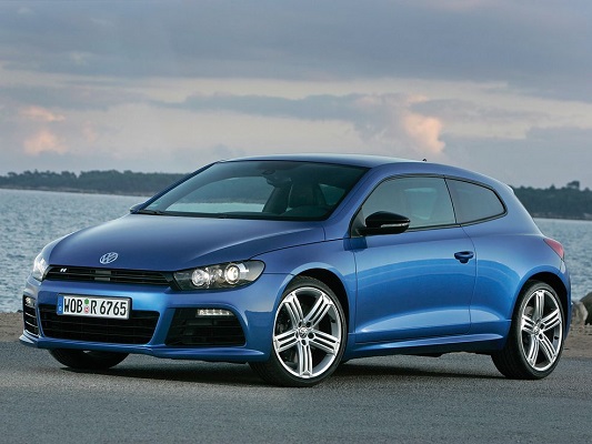 Volkswagen Scirocco (2008-2017) – Sicherungskasten