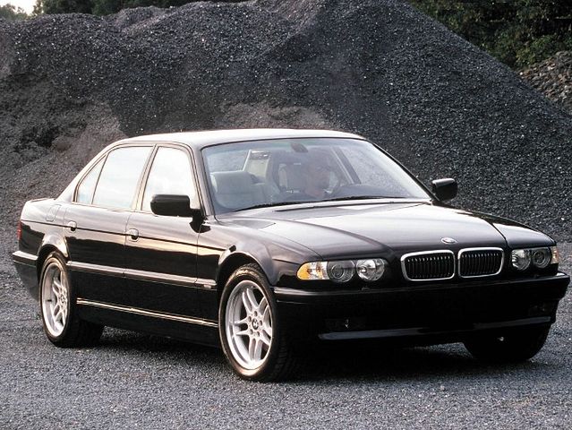 BMW 7 E38 (1994-2001) – Sicherungskasten