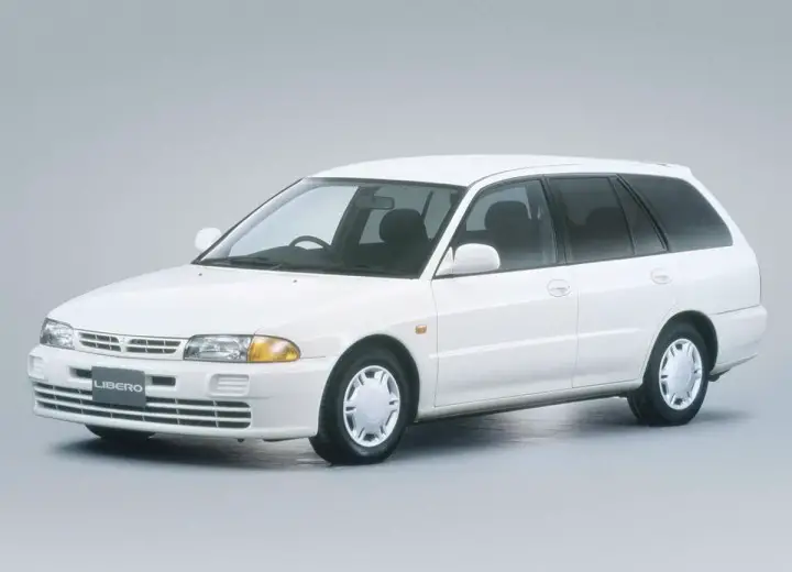 Mitsubishi Libero (1991-2000) – Sicherungskasten