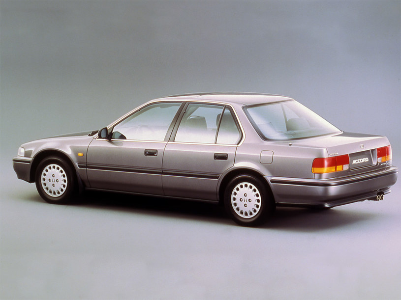 Honda Accord (1990-1993) – Sicherungskasten