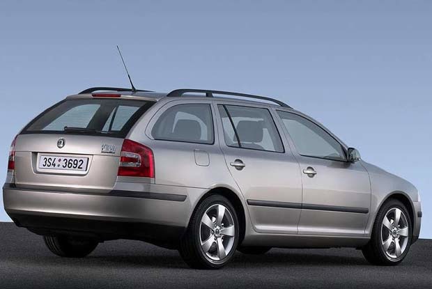 Skoda Octavia (2007) – Sicherungskasten