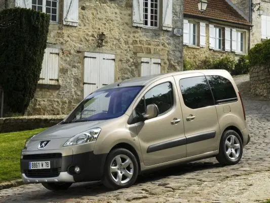 Peugeot Partner VU (2014-2016) – Sicherungskasten