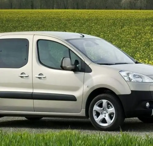 Peugeot Partner Tepee (2012-2013) – Sicherungskasten