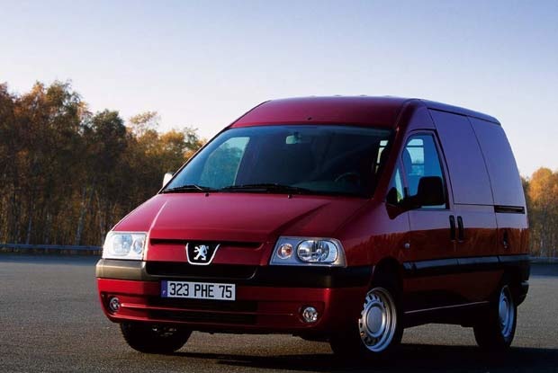 Peugeot Expert (2004) – Sicherungskasten