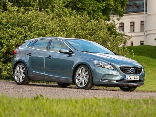 Volvo V40 (2013) – Sicherungskasten