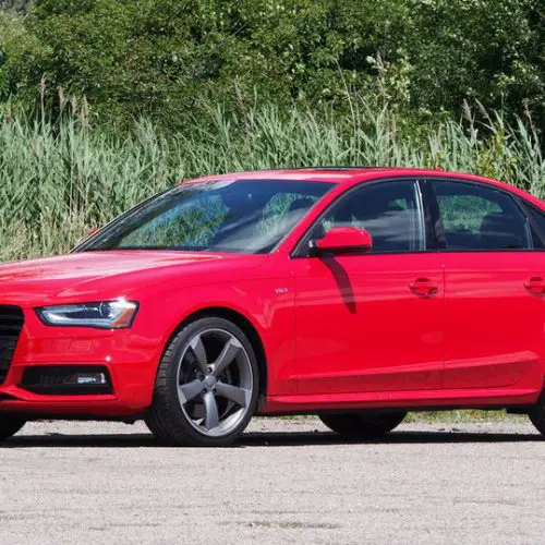 Audi S4 (2014-2016) – Sicherungskasten