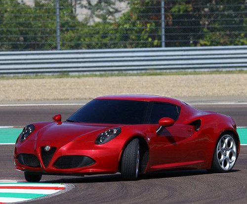 Alfa Romeo 4C (2017-2018) – Sicherungskasten