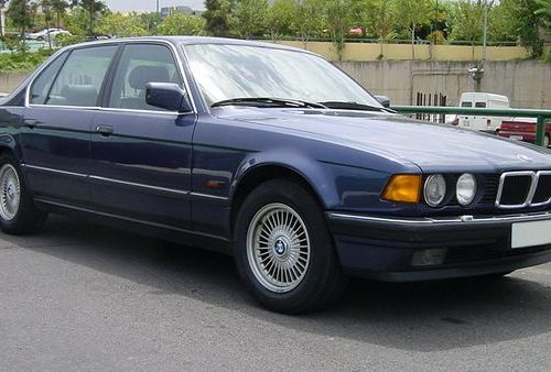 BMW 730, 735i, 735iL, 750iL (e32) (1991) – Sicherungskasten