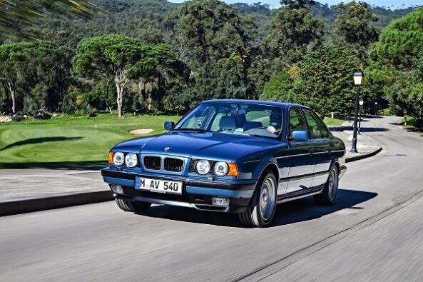 BMW 540i – E34 (1989-1990) – Sicherungskasten