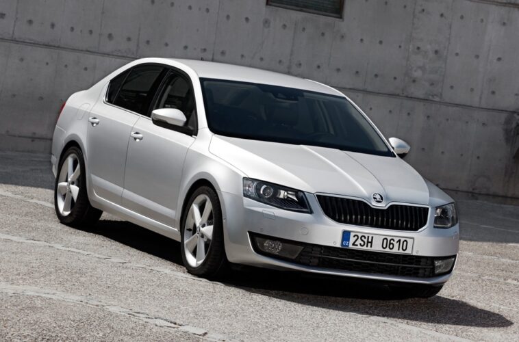 Skoda Octavia (2014) – Sicherungskasten