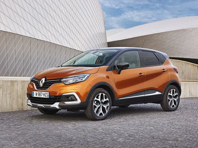 Renault Captur I (2018-2019) – Sicherungskasten