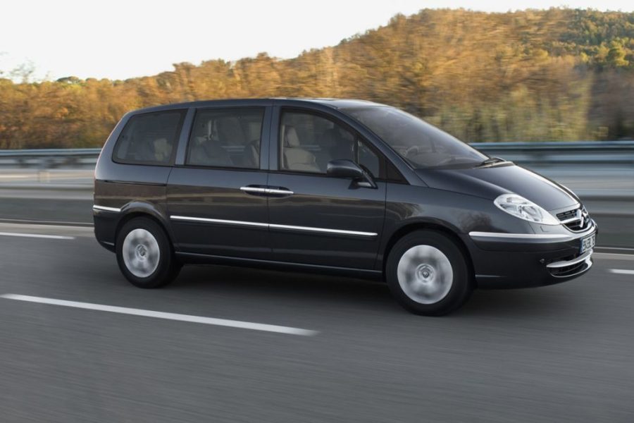 Citroen C8 mk2 (2008-2012) – Sicherungskasten