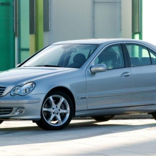 Mercedes-Benz C-Klasse W203 (2000-2007) – Sicherungskasten