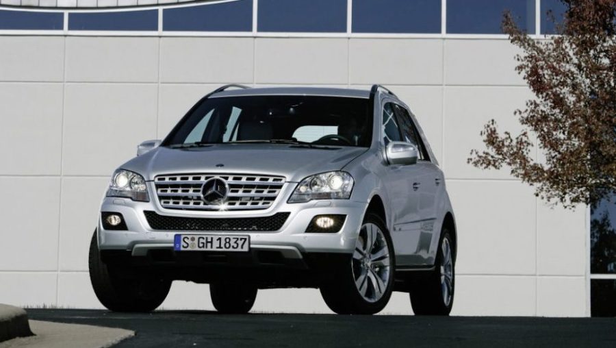 Mercedes-Benz ML W164 (2005-2011) – Sicherungskasten