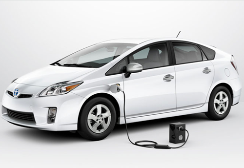 Toyota Prius Plug-in Hybrid (2010) – Sicherungskasten