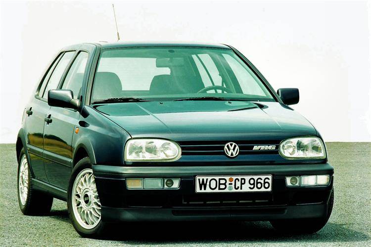 Volkswagen Golf III VR6 (1992-1997) – Sicherungskasten